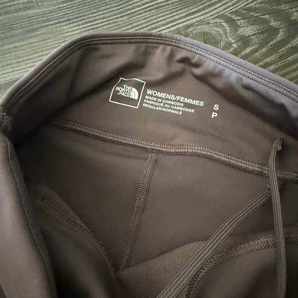 The North Face Purple Leggings Performance Stretch - Picture 3 of 11